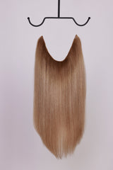 BHBD Hårband:En kallare beige ton. 40cm. 100% äkta Remy hår. Kan användas som clip-on, halo eller ponytail.